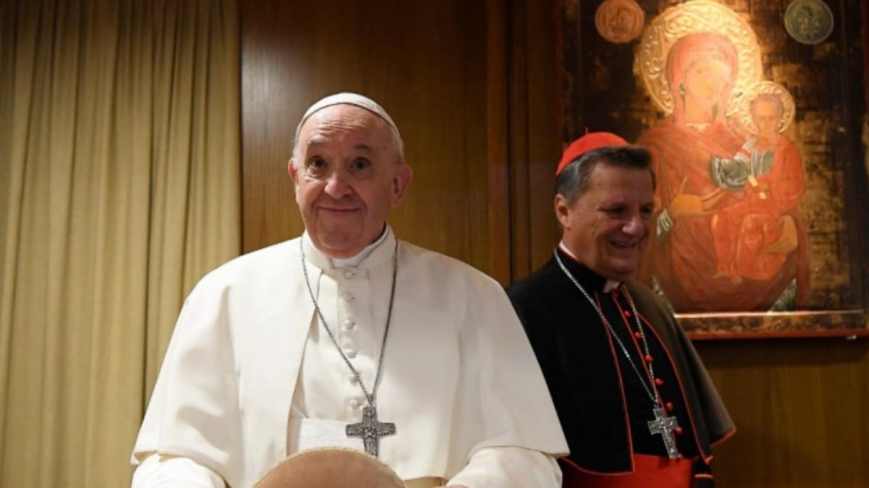 El Papa: Recemos por una Iglesia sinodal abierta a todos